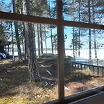 Blue Moment At The Arctic Circle- Forest, Beach, Activities Domek alpejski Meltosjärvi
