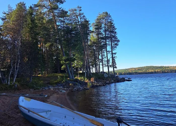 Blue Moment At The Arctic Circle- Forest, Beach, Activities Chalet Meltosjärvi